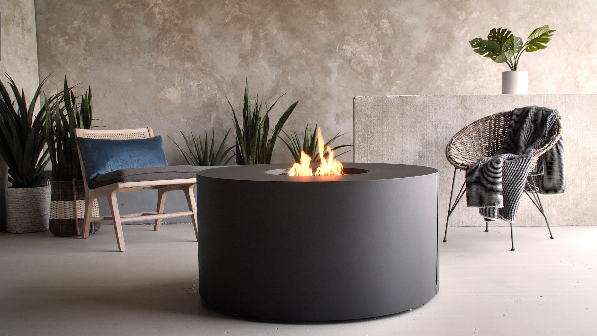 Coden Fire Pit Table With Hidden Tank